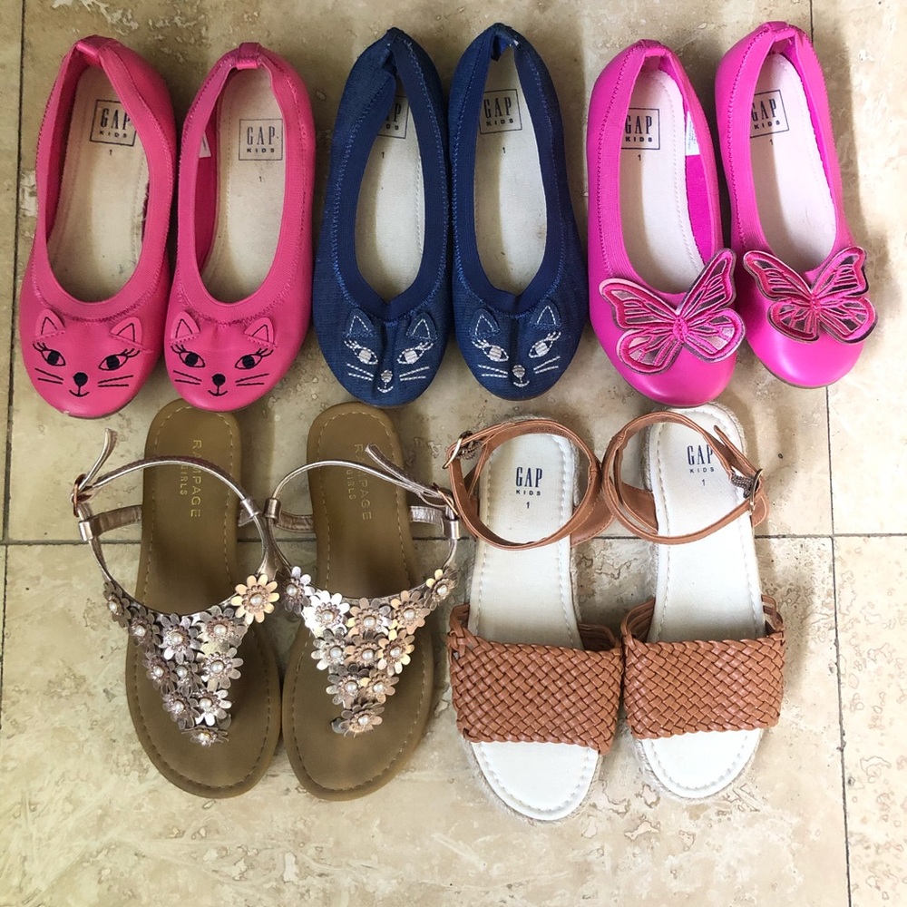 Bundle of 5 girls shoes/ sandals. Gap & Rampage. 1